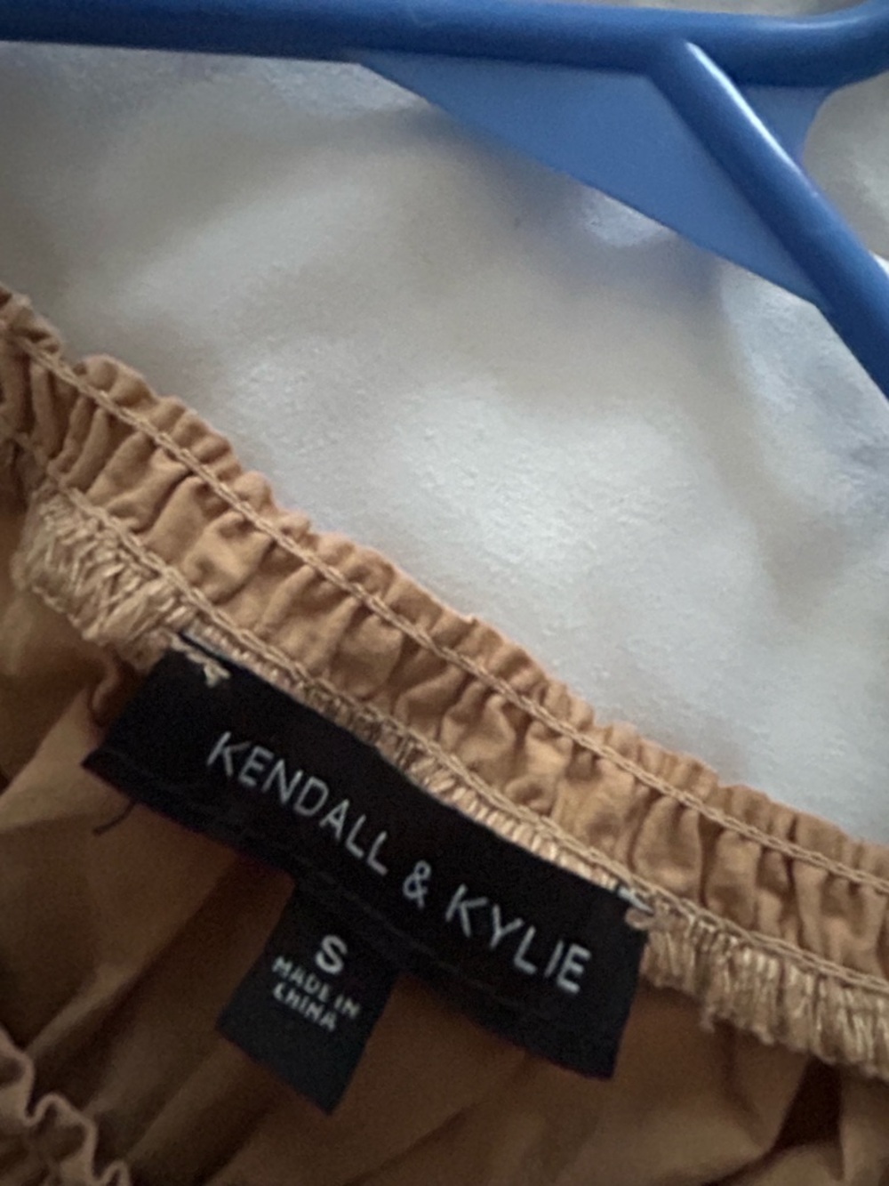 Kendall And Kylie Crop Top - Picture 2 of 2